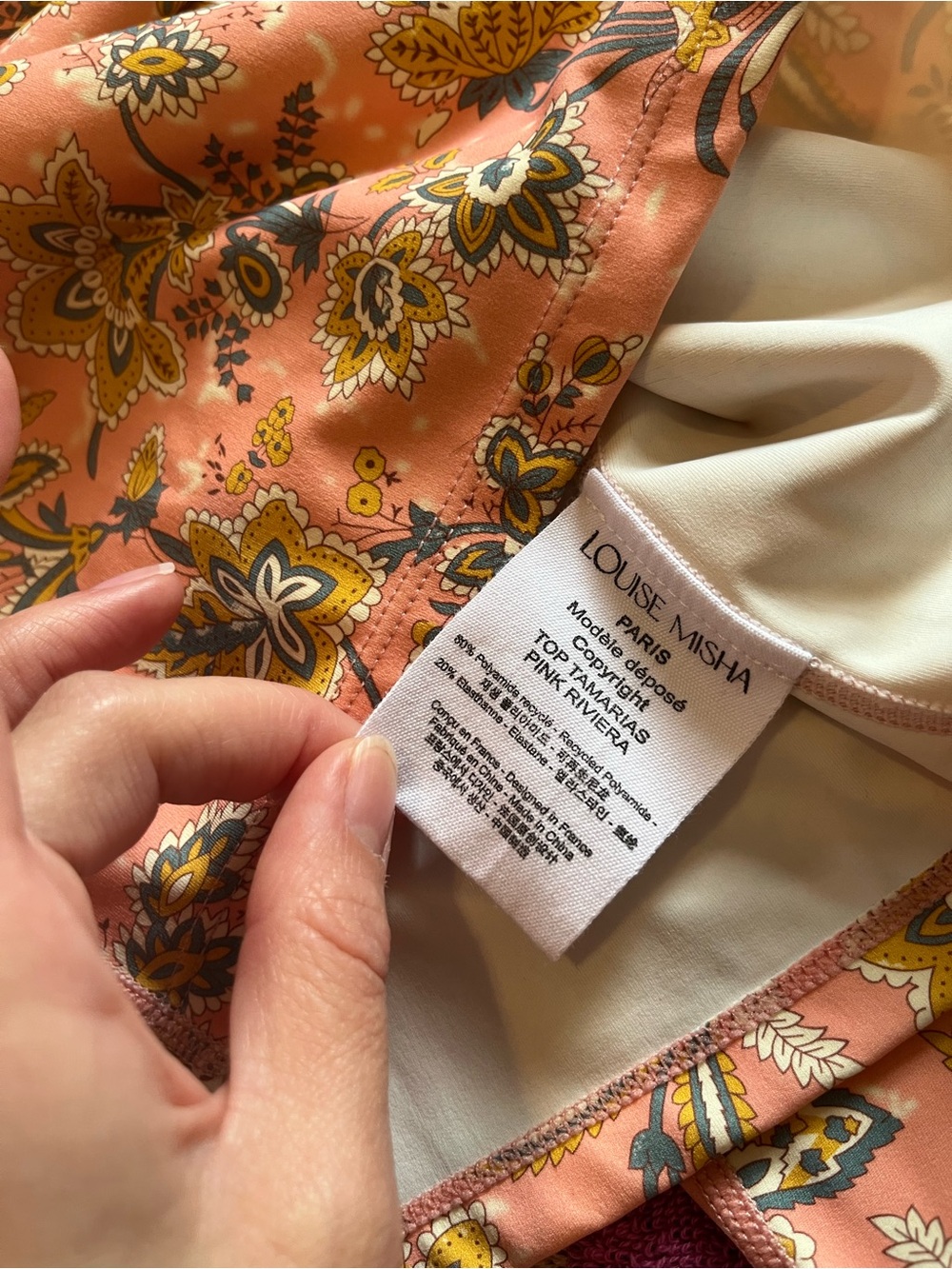 Like New Louise Misha Paris Tamarias Yoga Top & Duania Leggings in Pink Riviera - Picture 7 of 14